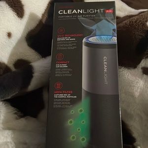 Clean light portable UV air purifier.